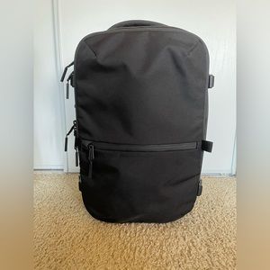 AER Travel Pack 2 (33L) in Black Cordura ballistic nylon